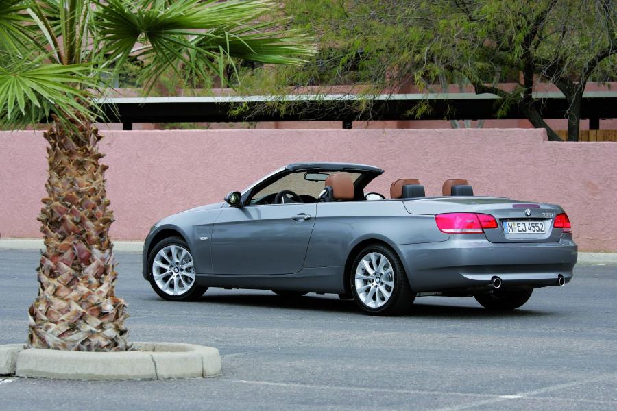  BMW 3-Series Convertible 2007 года  (фото 31 из 239)